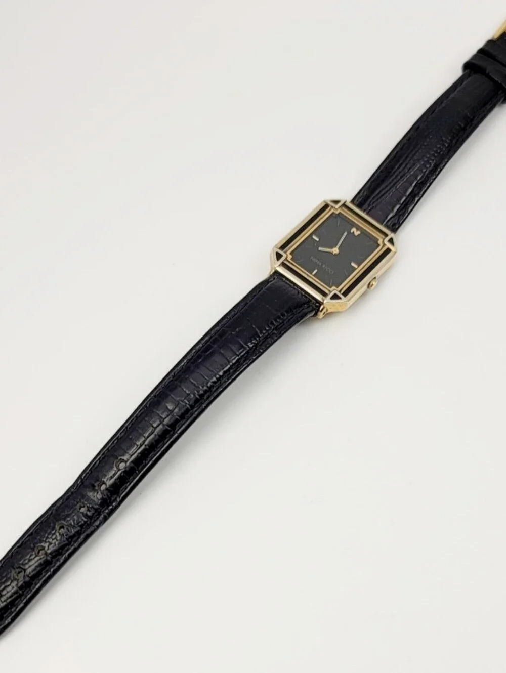 Vintage Nina Ricci 7320-6070 Seiko Quartz Gold Tone Tank Watch Black Dial